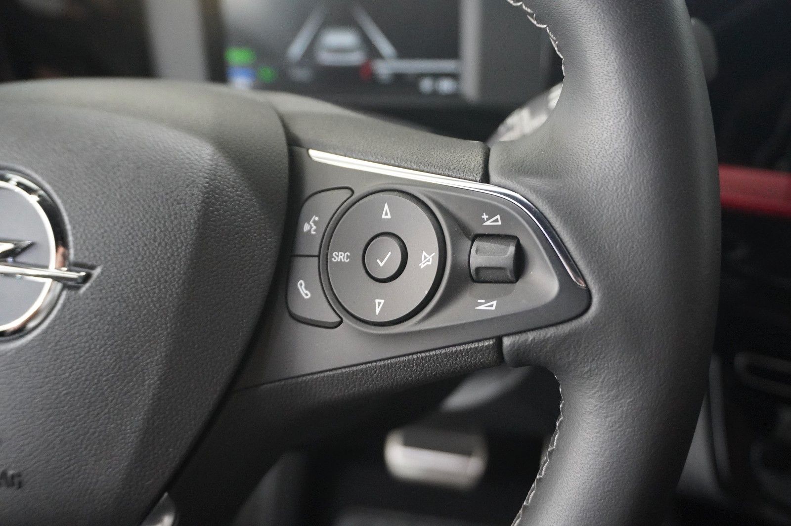 Fahrzeugabbildung Opel Mokka-e GS SPORT 1-PHASIG NAVI/LED/KAMERA/DAB+