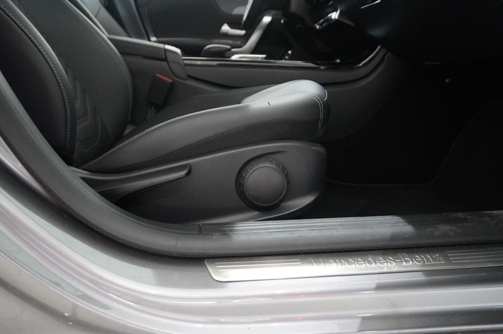Fahrzeugabbildung Mercedes-Benz CLA SB 250e PHEV PROGESSIVE NAVI/LED/KAMERA/DAB+