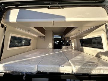 Westfalia Columbus 600 E 180 PS 8G SAT Solar LED Premium