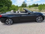 BMW 228i Cabrio Sport Line Sport Line - schwarze BMW 228