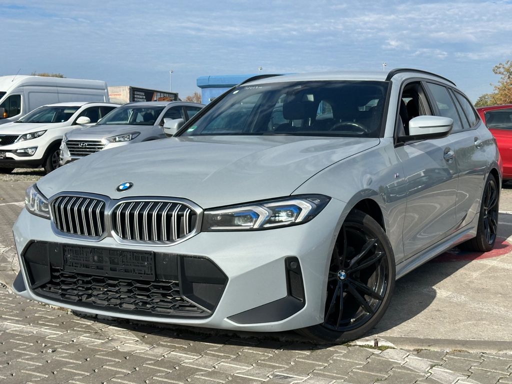 Image of BMW 320