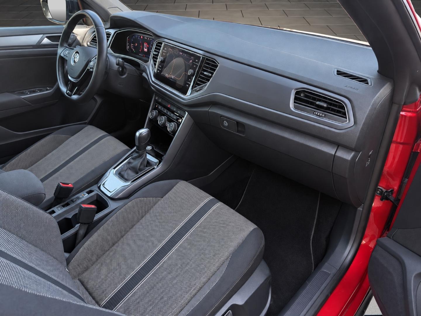 Volkswagen T-Roc Cabriolet Style AHK NAVI ACC DAB+ SHZ PDC