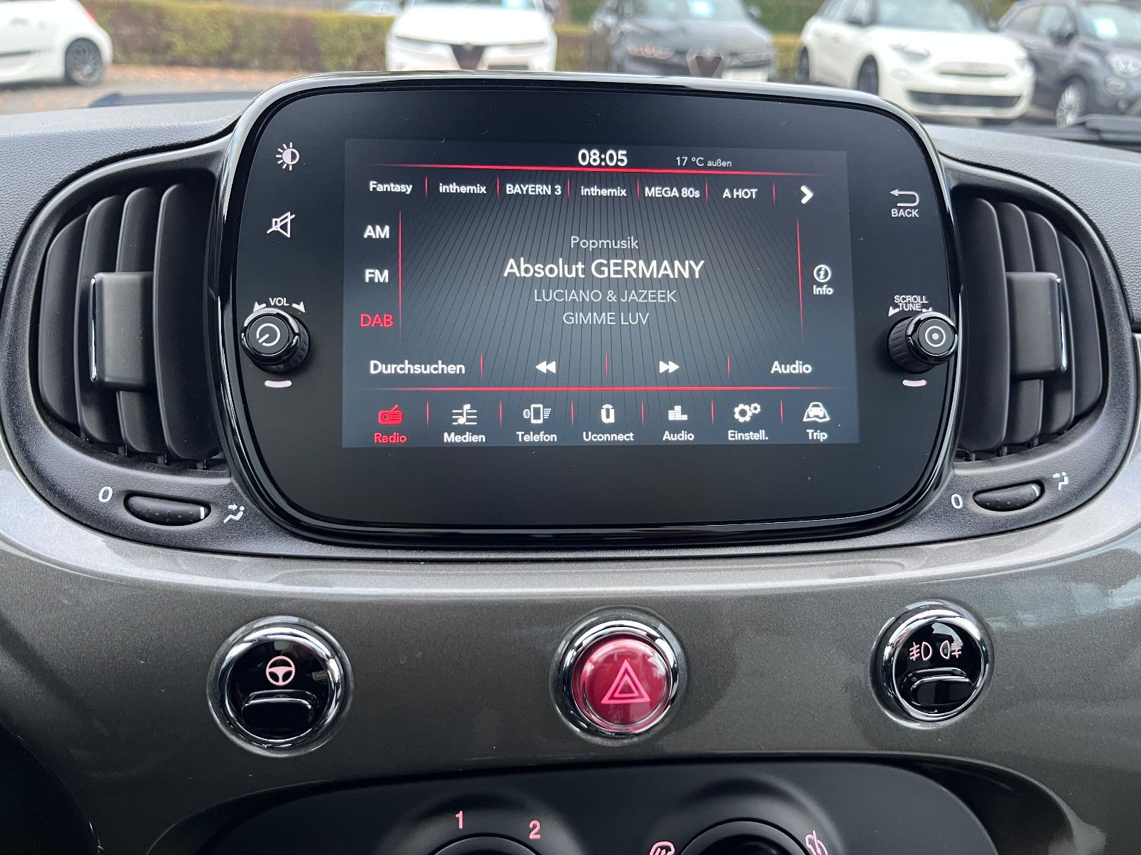 Fahrzeugabbildung Fiat 500 Dolcevita Hybrid
