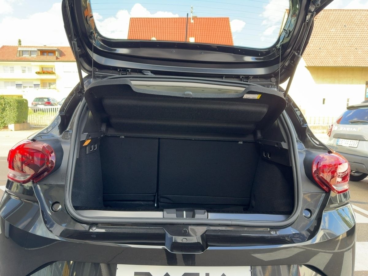 Fahrzeugabbildung Dacia Sandero Expression TCe 90 SHZ Klimaaut.