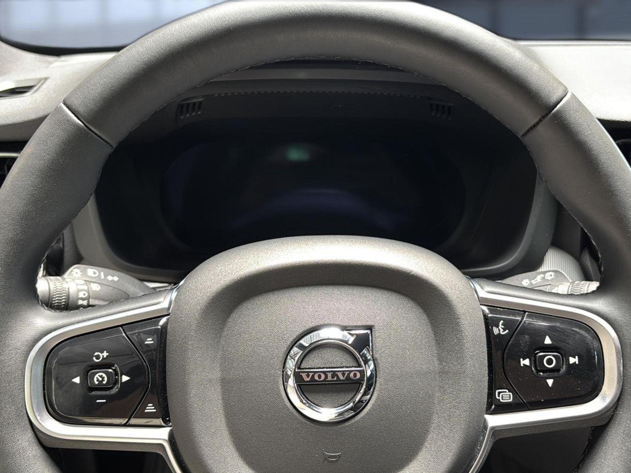 Volvo XC60 XC 60 Plus Dark AWD Bluetooth LED Klima, миниатюра 12
