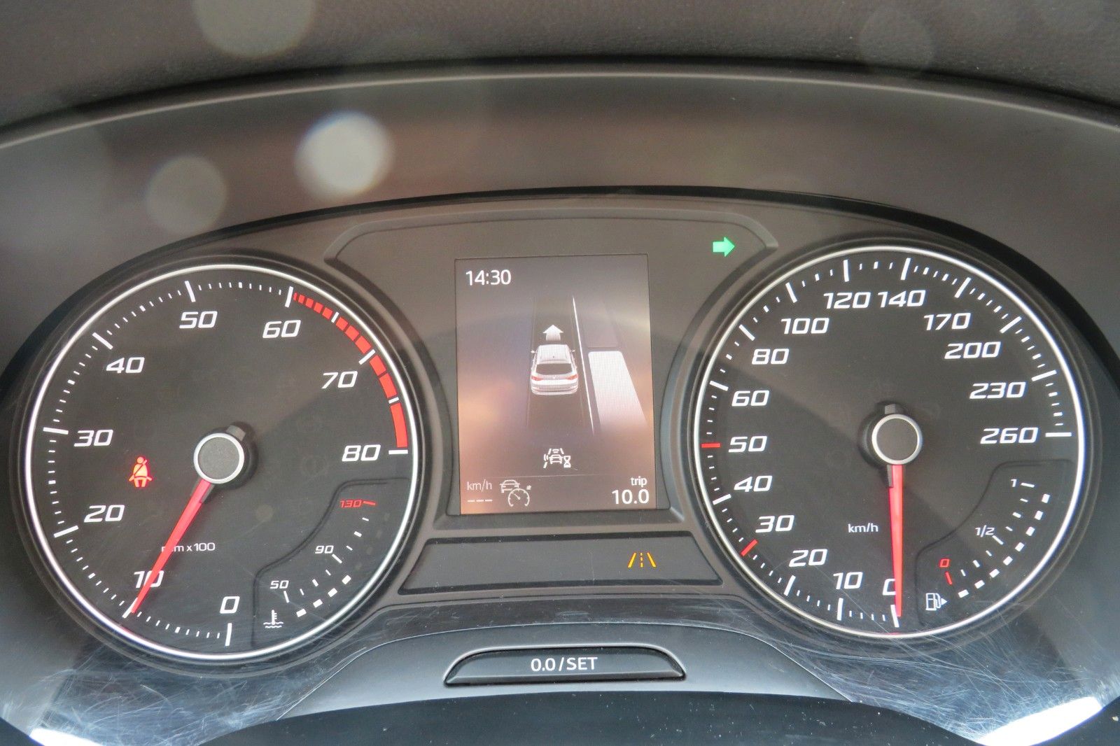 Fahrzeugabbildung SEAT Ateca Style CLIMATRONIC SITZH. PDC ACC GJ-REIFEN