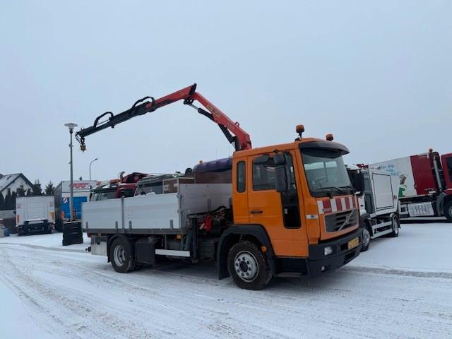 Volvo FL 6 180 Kran Palfinger