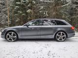 Audi A4 Avant quattro Motor 8000km - Audi A4: Motor