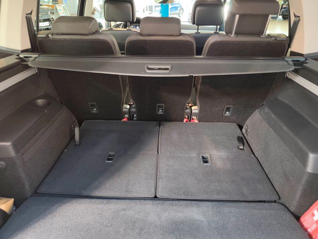Touran Move 2.0 TDI DSG *7-Sitze*ACC*AHK*APP**