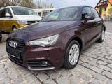 Audi A1 1.4 TFSI Ambition Sportback Xenon Bose Navi - Audi A1 aus 2012: Sportback