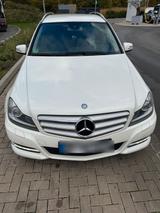 Mercedes-Benz Sehr gepflegte Mercedes 220 CDI Scheckheft... - Mercedes-Benz 220 in Duisburg