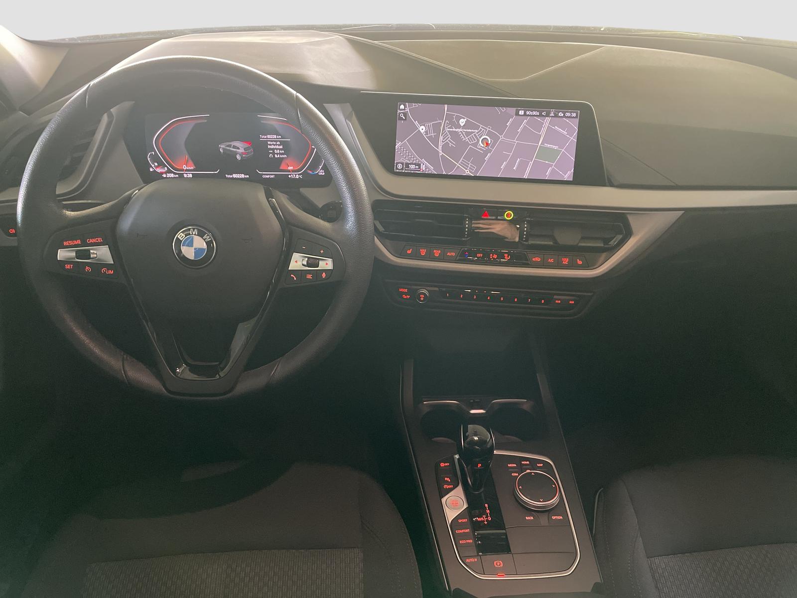 BMW 118 i LiveCockpitProf PDC LED Sitzheizung, миниатюра 9