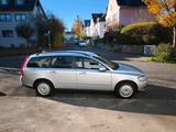 Volvo V50 Kombi 1,6 BJ. 2010 mit 74 kw AHK... - Volvo V50: 1.6