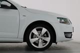 Skoda OCTAVIA COMBI JOY TDI 2.HAND+SCHECKHEFTGEPFLEGT - Skoda