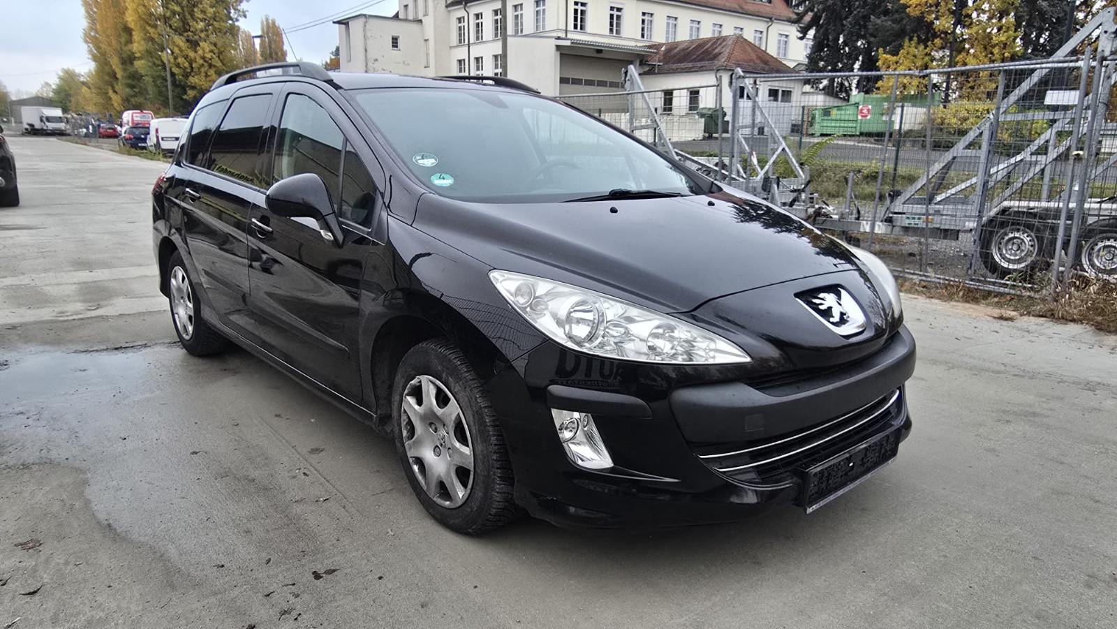 Peugeot 308, 2011