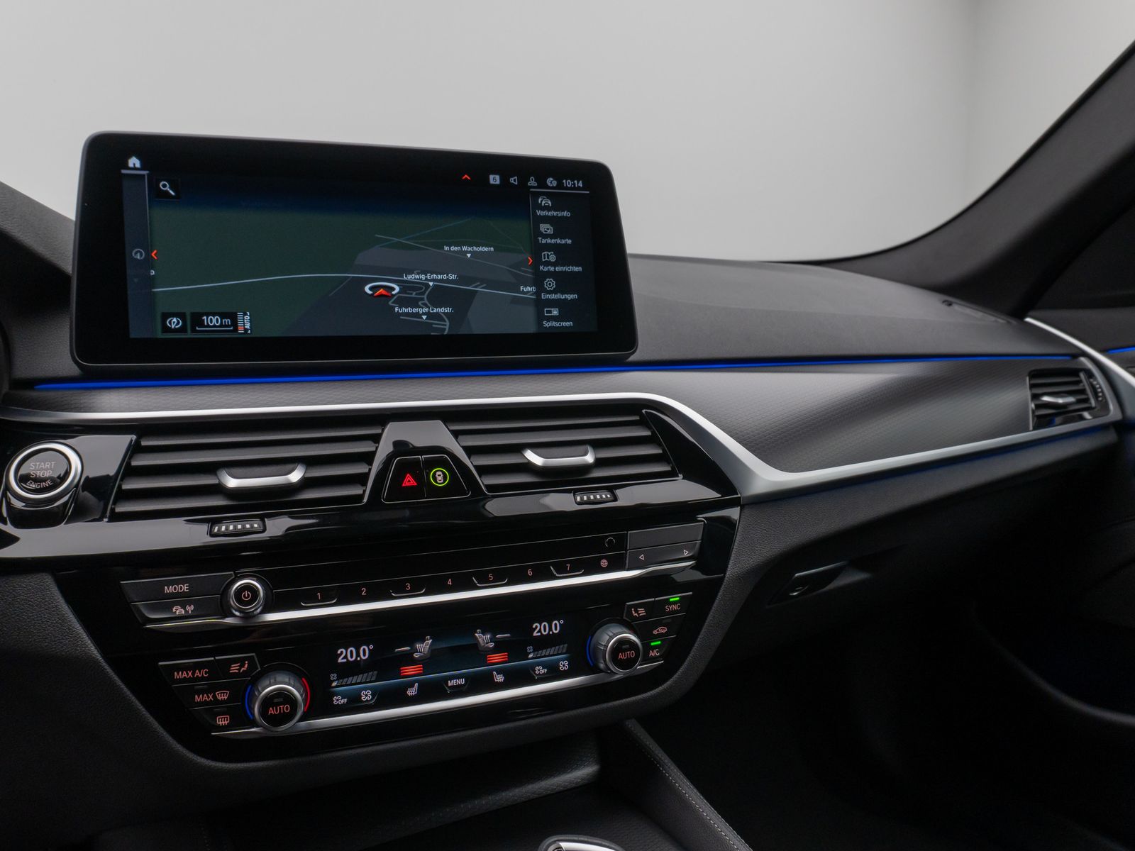 Fahrzeugabbildung BMW 530d xD M Sport Kamera Laser HUD DAB AHK Komfort