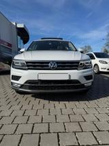 Volkswagen Tiguan 2.0 TDI DSG 4M Vollausstatung*Leder*Pano* - Volkswagen Tiguan mit Diesel-Antrieb: Vollleder, Beheizbares Lenkrad, Automatik