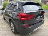 BMW X3 xDrive 20 d xLine | Pano | AHK | HUD | AHK - Behindertengerechte BMW X3