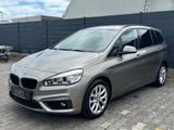 BMW 220 Gran Tourer (7SITZ/HEAD-UP/R-KAM/AHK) - silberne BMW 220 Gran Tourer