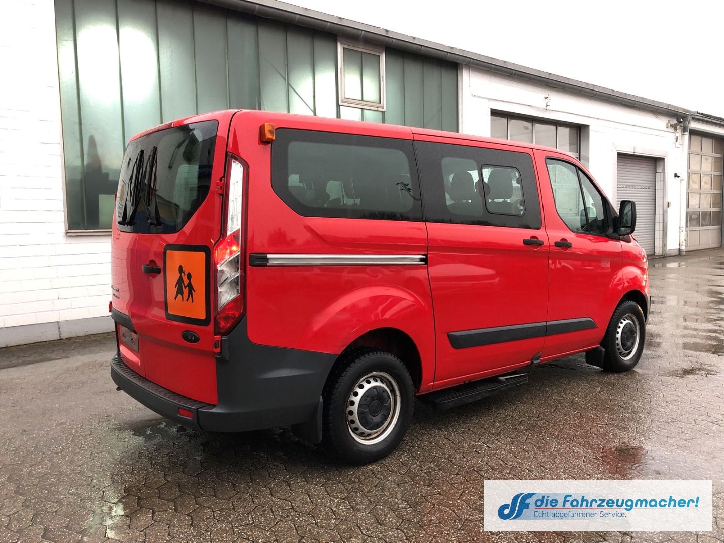 Fahrzeugabbildung Ford Transit Custom Kombi 300 L1 2.2 TDCi*8407 EXPORT