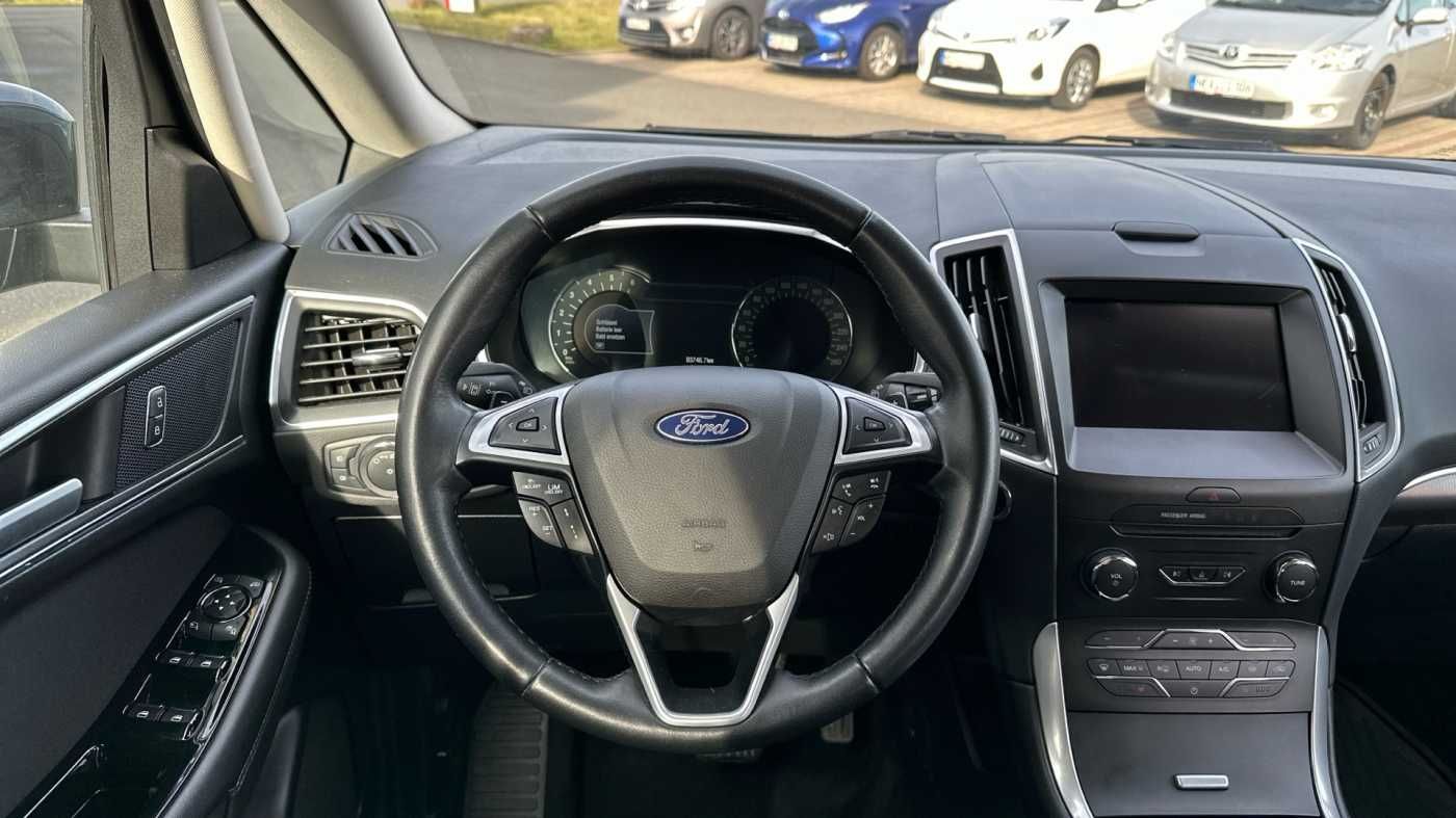 Fahrzeugabbildung Ford S-Max 2.0 EcoBlue Aut. TITANIUM