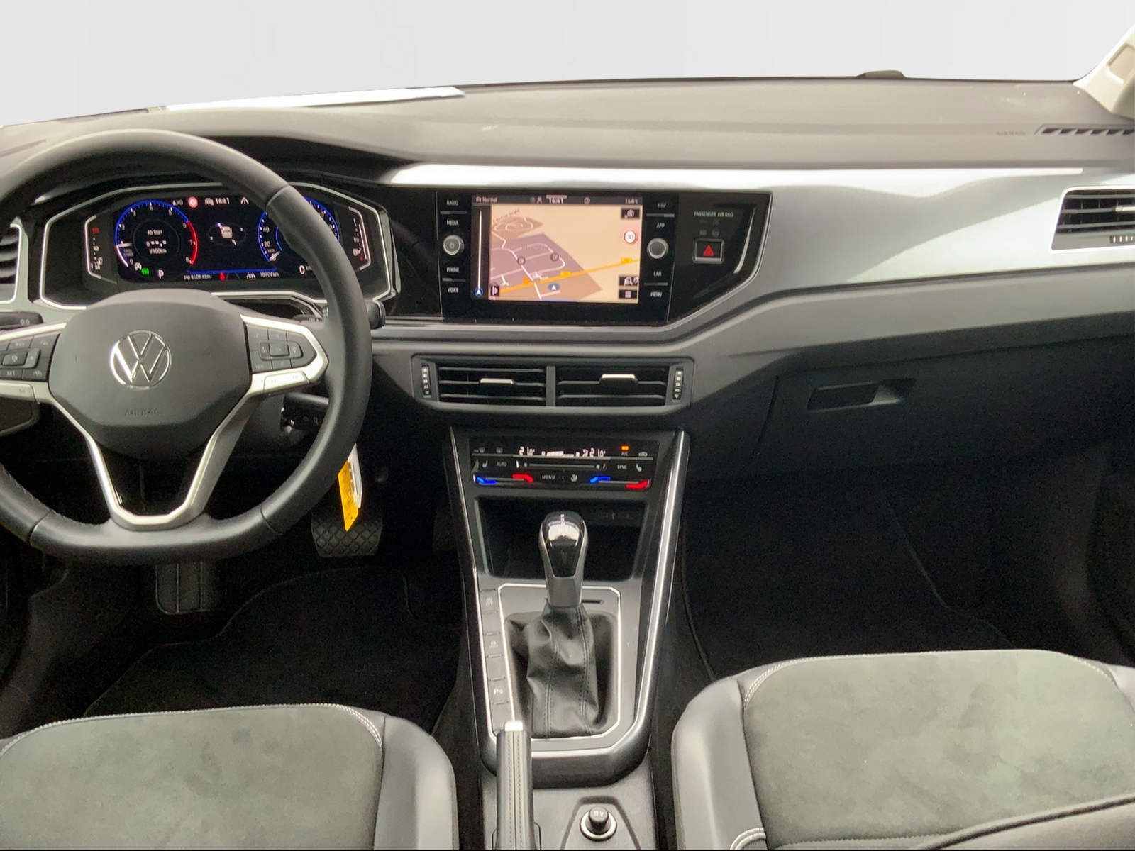 Polo 1.0 TSI Style PANO,NAV,RFK,IQL.