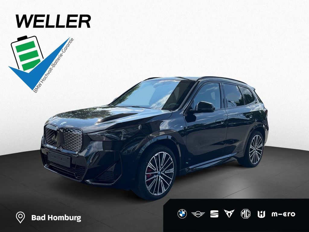 BMW iX1