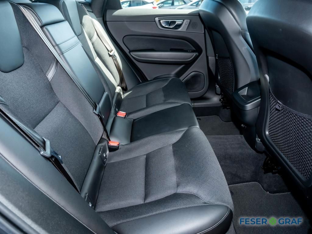 Volvo XC60 Momentum Pro 2WD Navi LED Keyless Kamera foto 7
