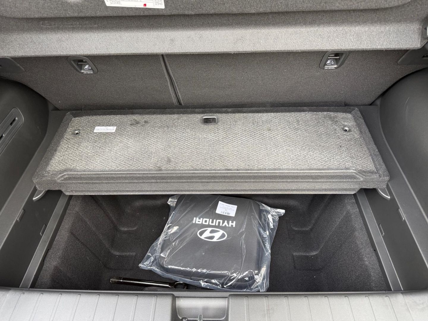 Hyundai IONIQ 3 – Bild 13