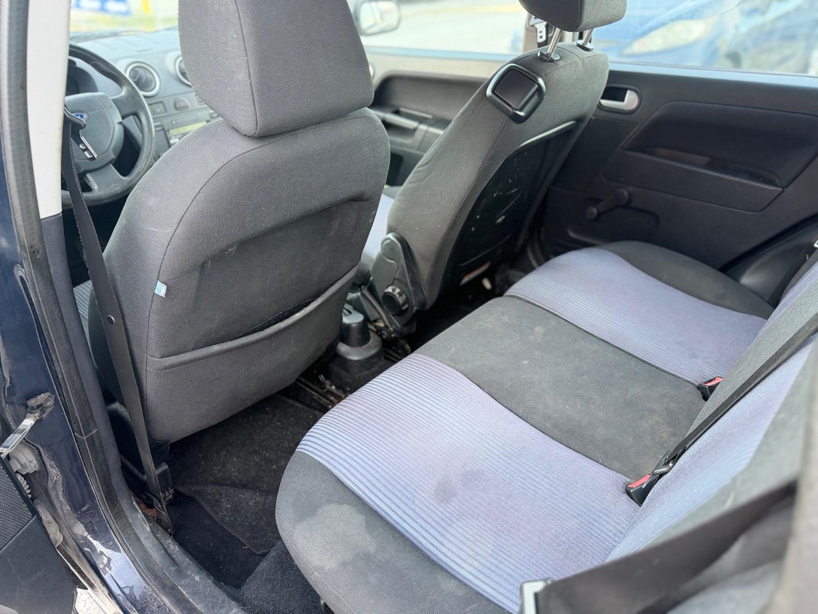 Ford Fusion 2007 — photo 11