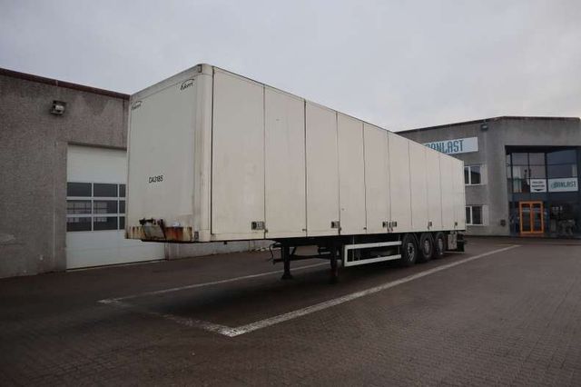 Altele 3 AKS. Bokstrailer