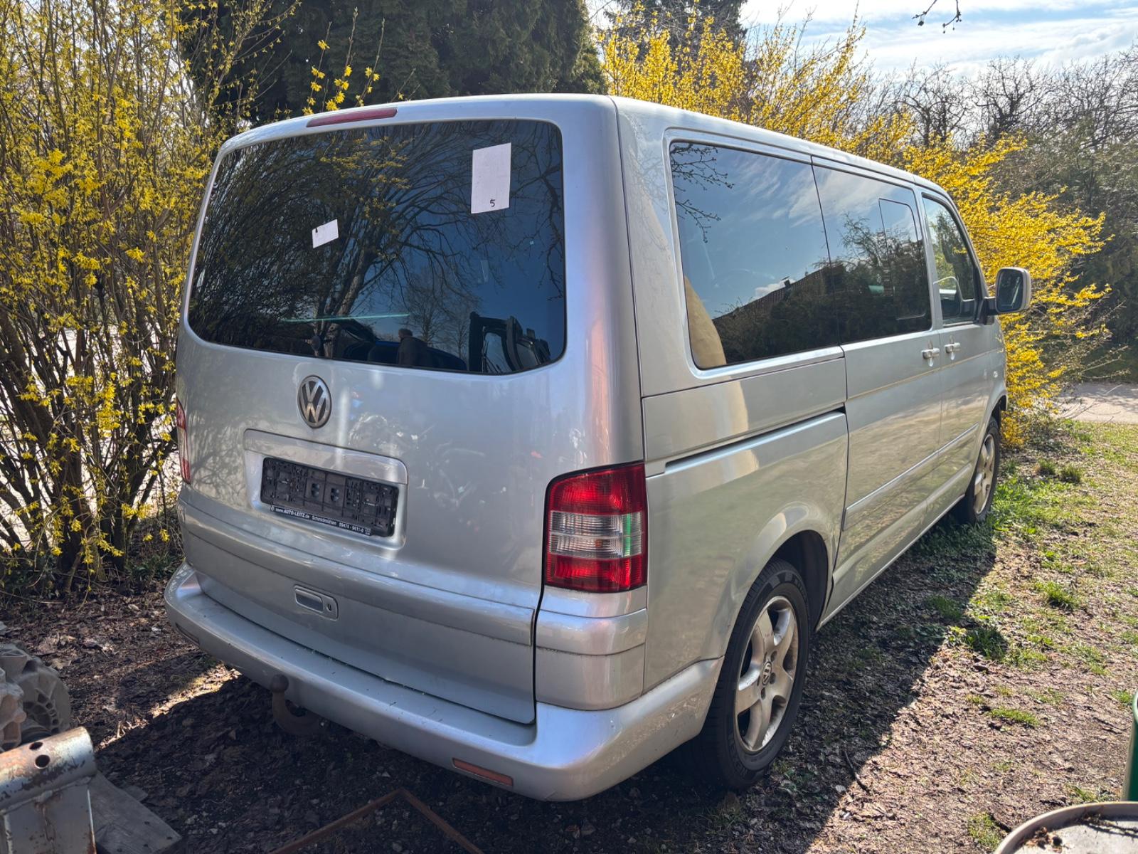 Volkswagen T5 Transporter Bus Multivan Comfortline 7Sitzer