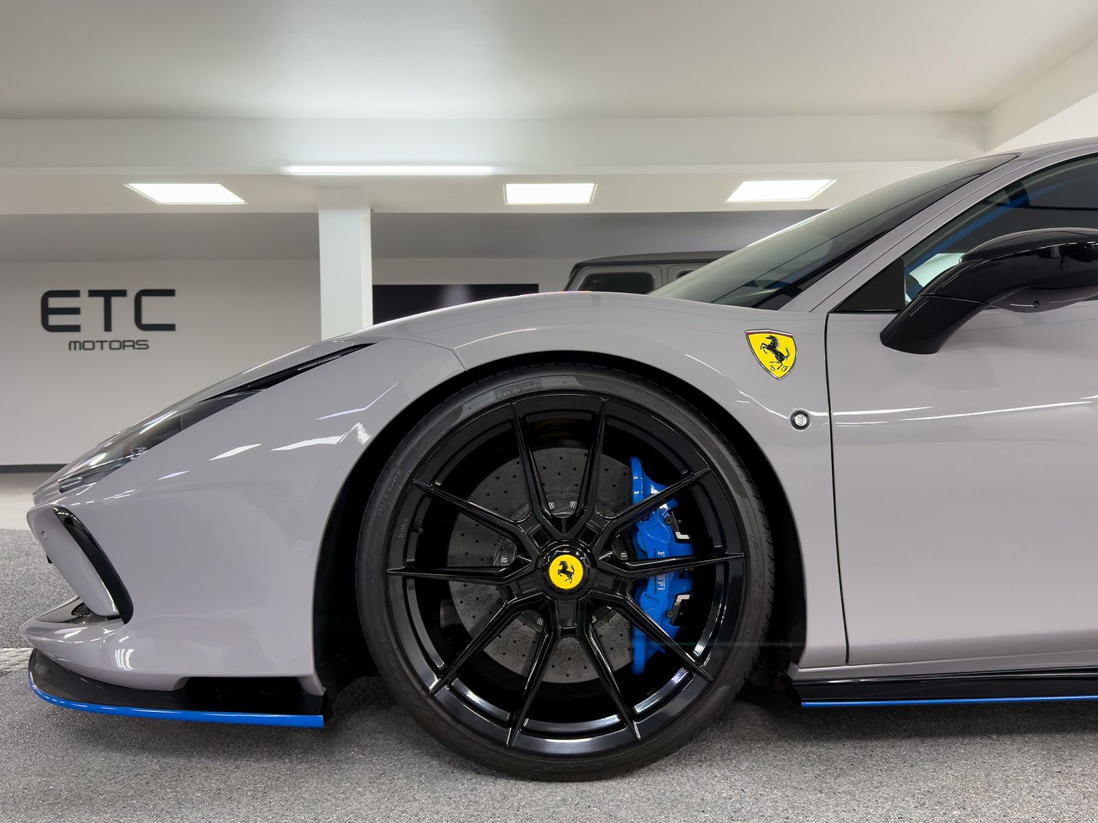 Ferrari F8 TRIBUTO*NOVITEC*1 OF 1 Limited Edition* foto 4