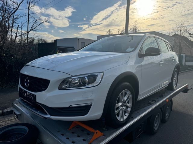 Volvo V60 Cross Country Kinetic