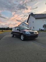 Renault Clio 1.2 TÜV neu - Renault Clio aus 2004: 1.2
