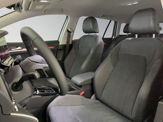 Golf VIII Variant Style 2.0 TDI DSG FACEL. LED