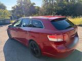 Toyota Dringend zu verkaufen  4.500  Toyota Ave... - Toyota Avensis aus 2009 mit Diesel-Antrieb