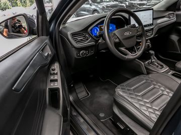 Ford Focus Turnier 1.0 Active Vignale Family-Paket