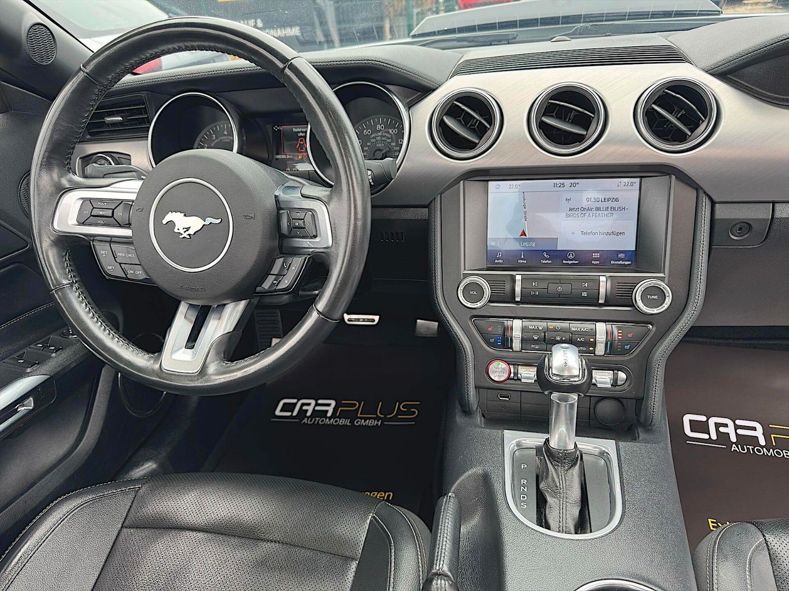 Fahrzeugabbildung Ford Mustang Shelby GT 500 Sport Cabrio Premium LED