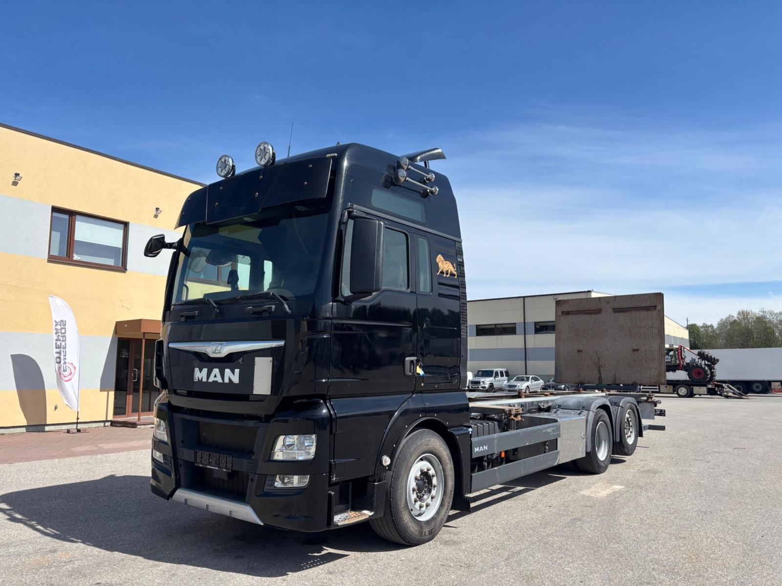 MAN TGX 26.560 6x2*4 EURO6 + RETARDER