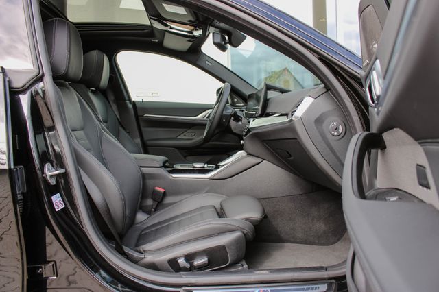 BMW i4 Gran Coupe 40 eDrive / M SPORT / LIVE COCKPIT