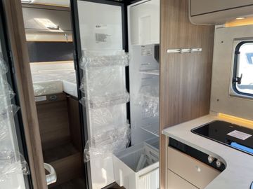 Carado T 328 PRO+ KLIMA NAVI TV