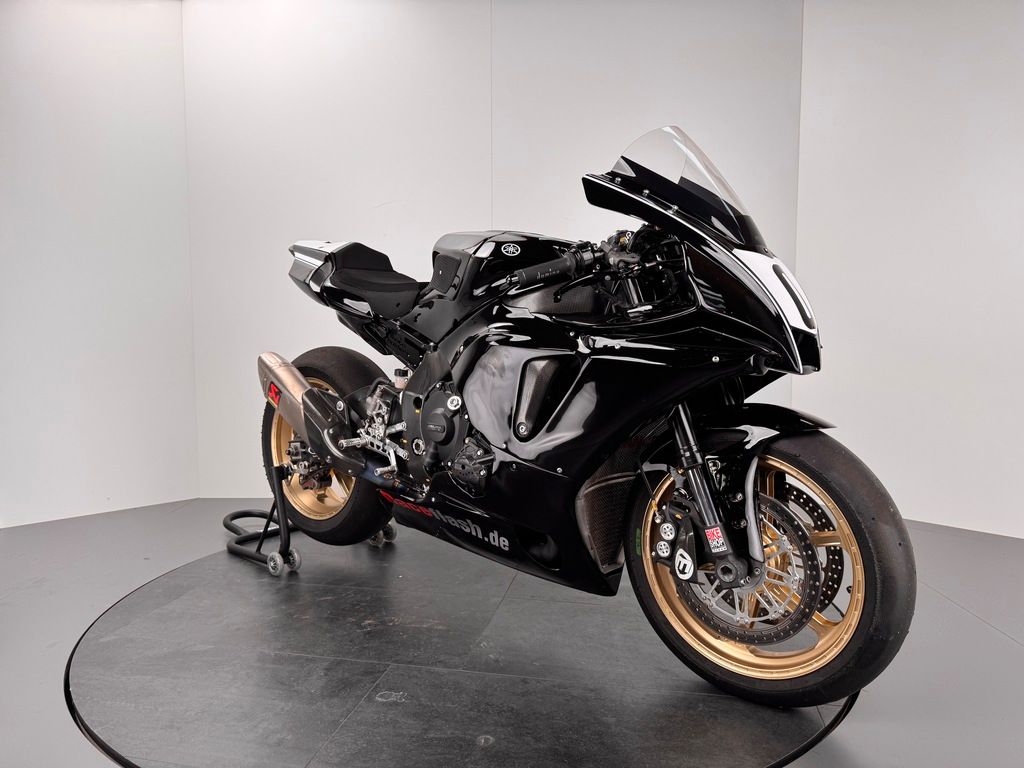 Fahrzeugabbildung Yamaha YZF-R1 RACEBIKE *ÖHLINS *AKRA *H2O *UVM.