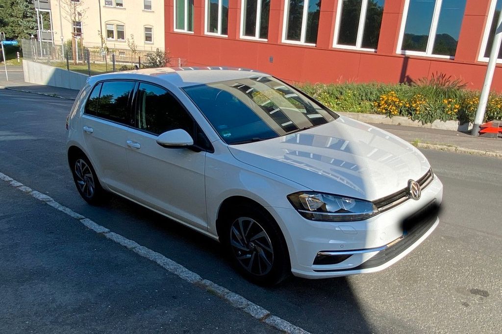 Image of Volkswagen Golf