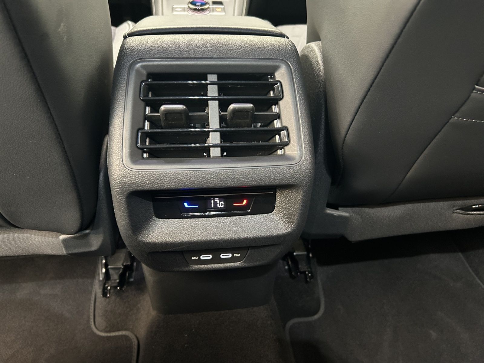 Volkswagen Tiguan - Bild 15