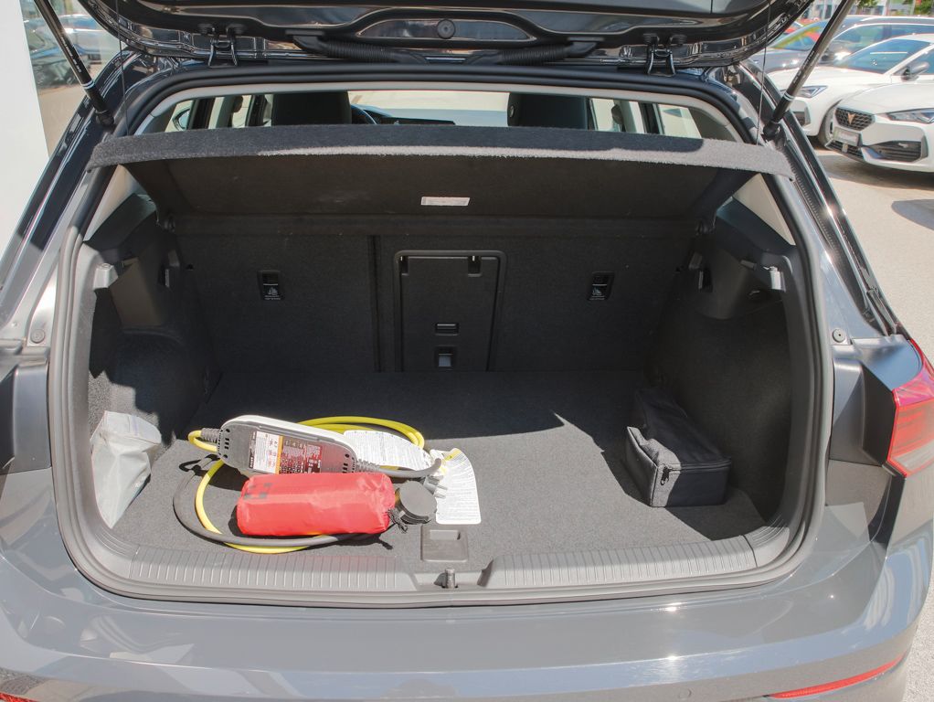 Volkswagen Golf - Bild 8