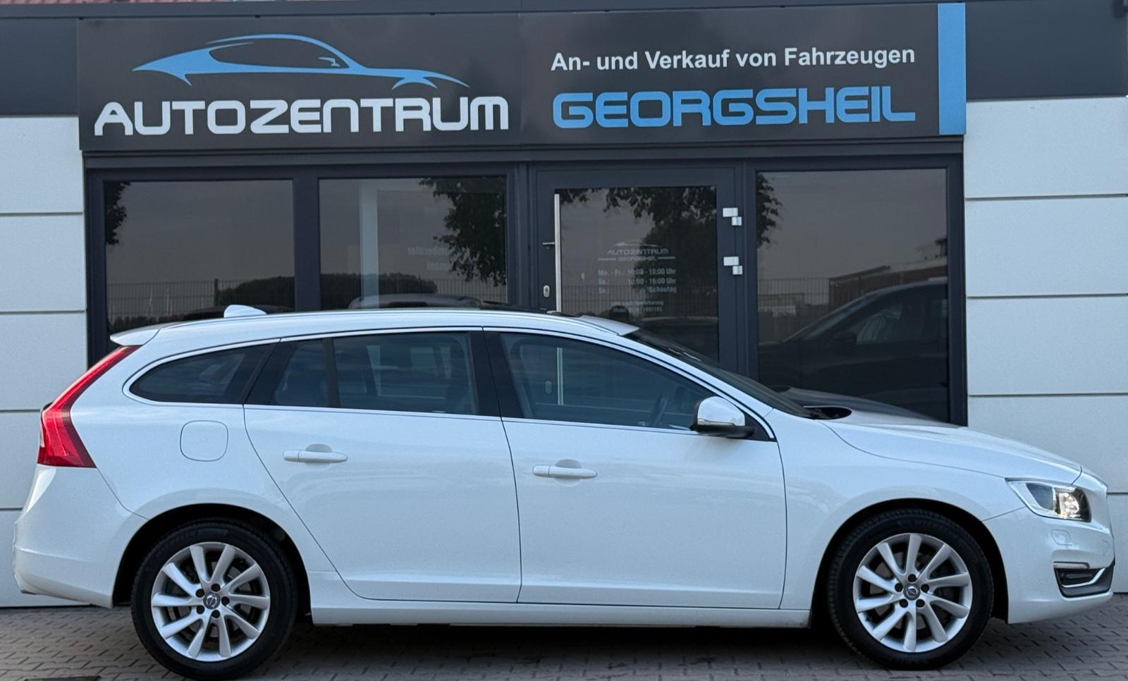 VOLVO V60 D5 2.4 215ch SUMMUM BVA Toit Ouvrant Entretien Complet