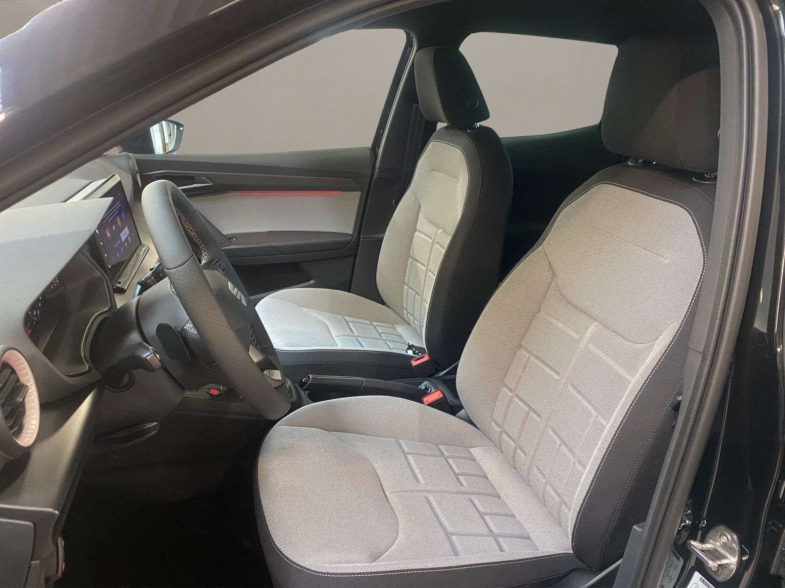 Seat Arona - Bild 8