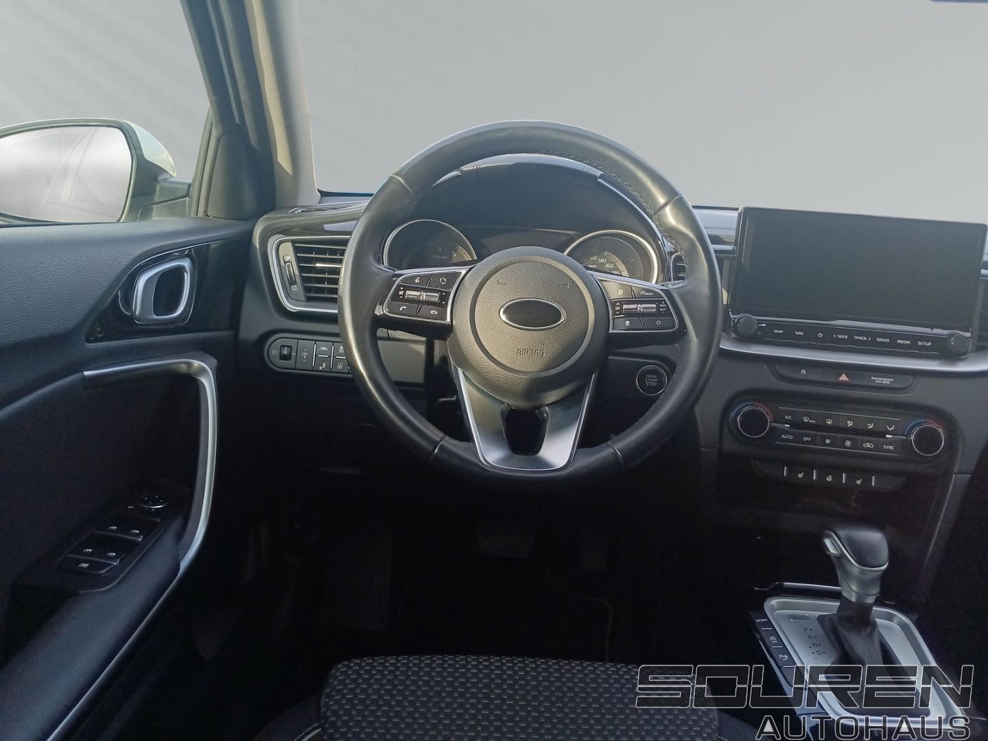 Fahrzeugabbildung Kia XCeed 1.5 T-GDI SPIRIT Navi Xclusive-Paket + NAV