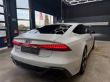 Audi RS7 Pano LM22 Laser 305Kmh Standheizung B&O - weiße Audi RS7